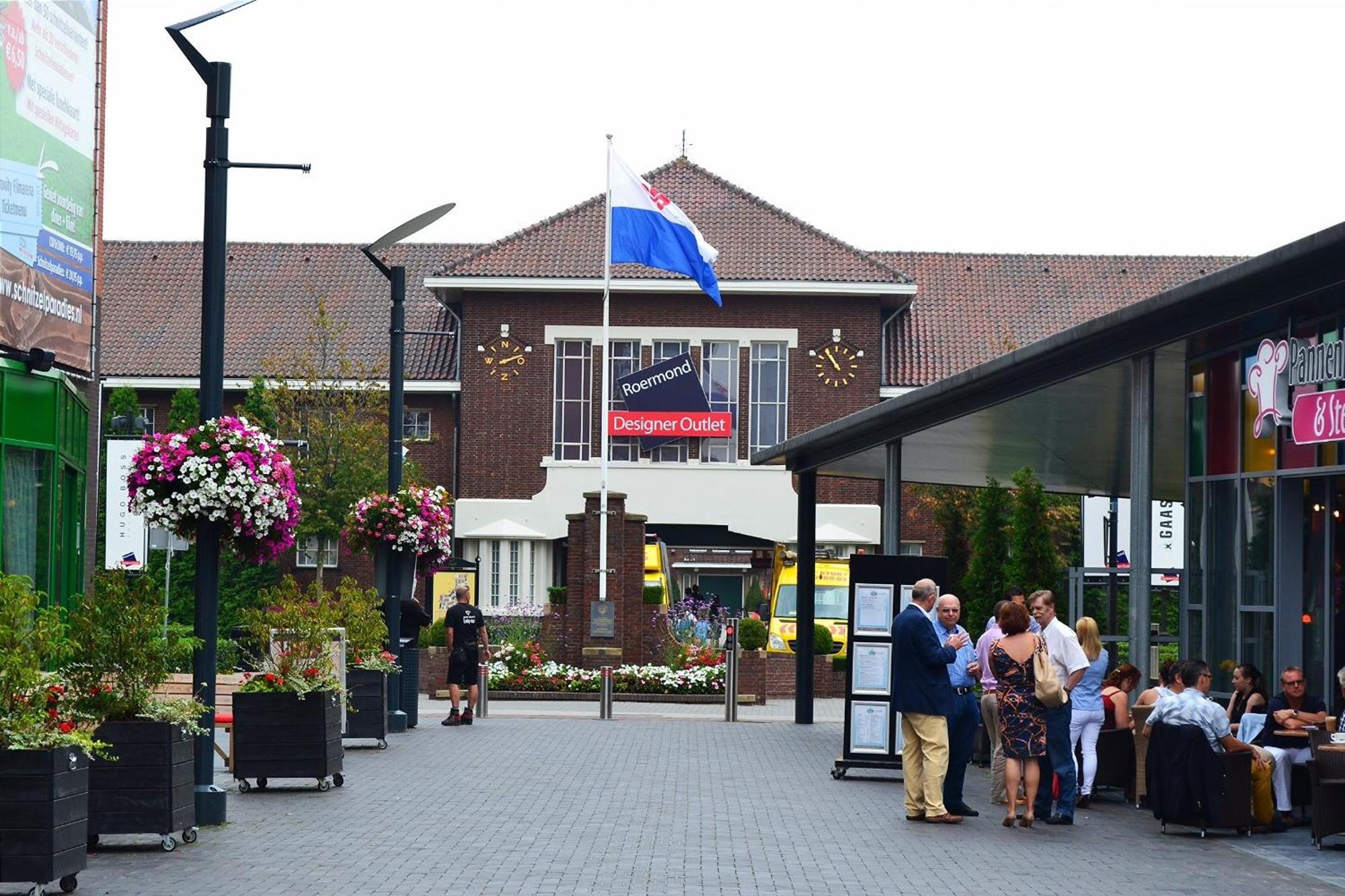 Hotel En Grand Cafe De Pauw โรมอนด์ ภายนอก รูปภาพ