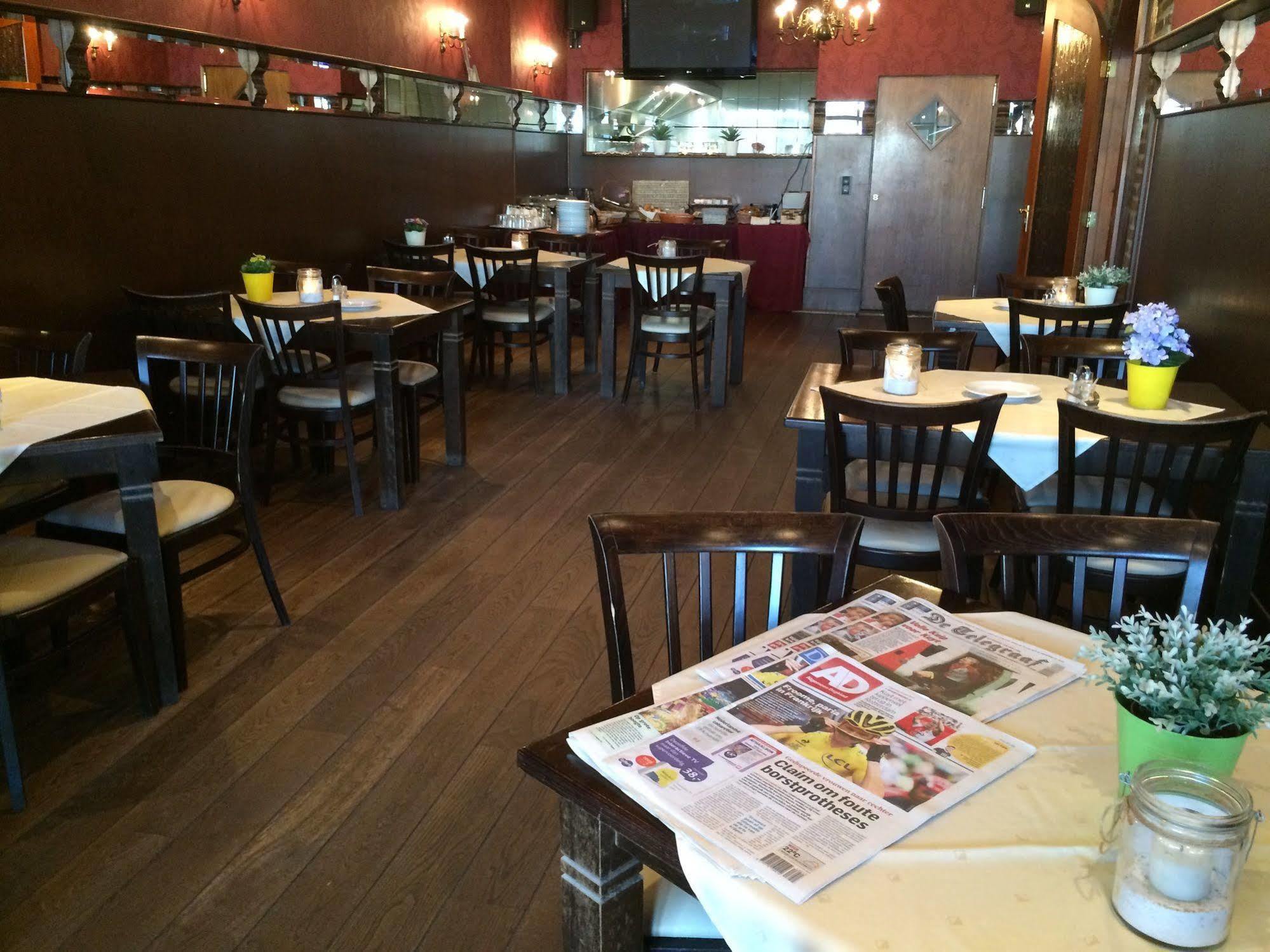 Hotel En Grand Cafe De Pauw โรมอนด์ ภายนอก รูปภาพ
